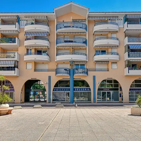 Le Paladien By Interhome דירה